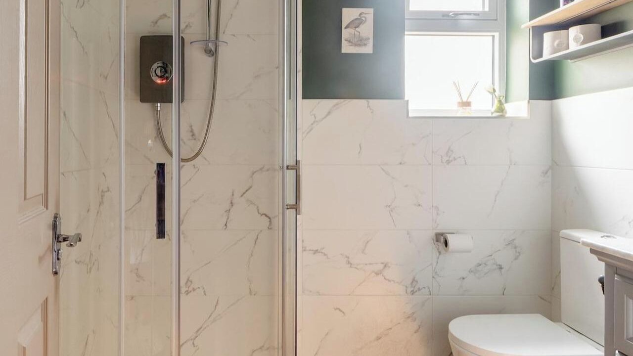 Photo of Others in Cobham