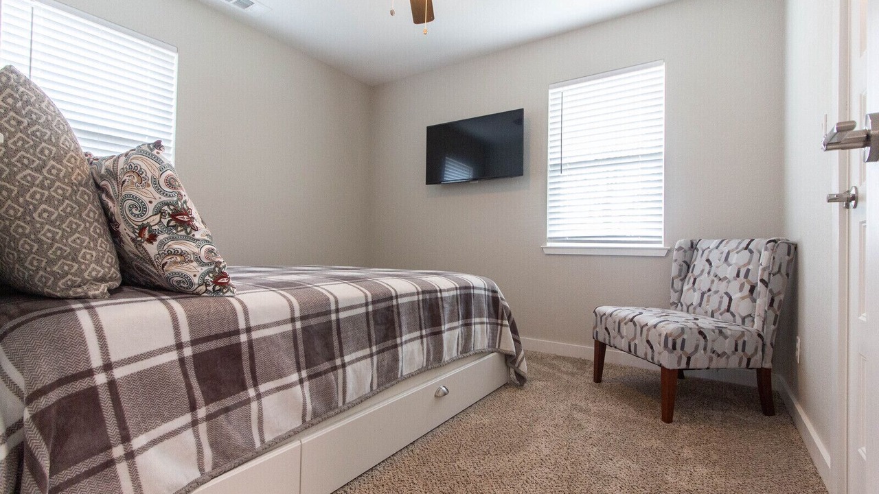 Photo of Bedroom in Arlington