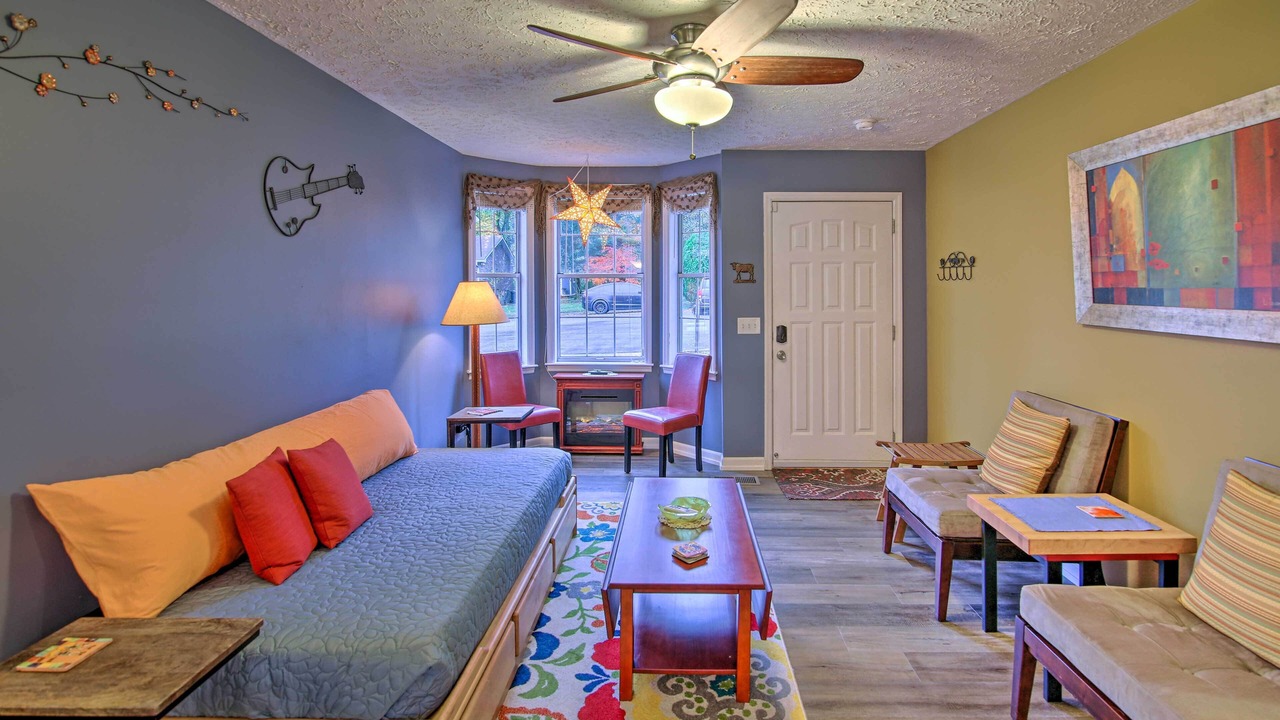 Photo of Bedroom in Inglewood