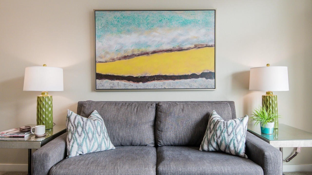 Photo of Livingroom in Belltown