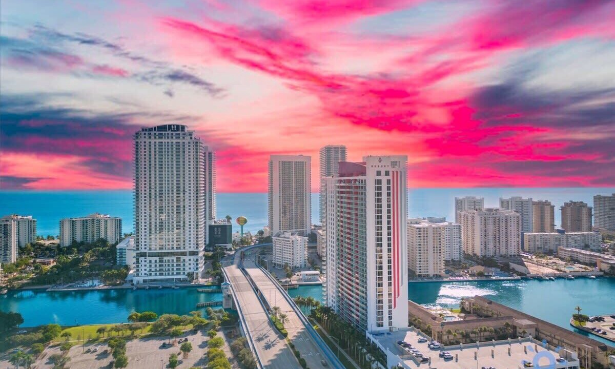 Photo of Others in Hallandale Beach