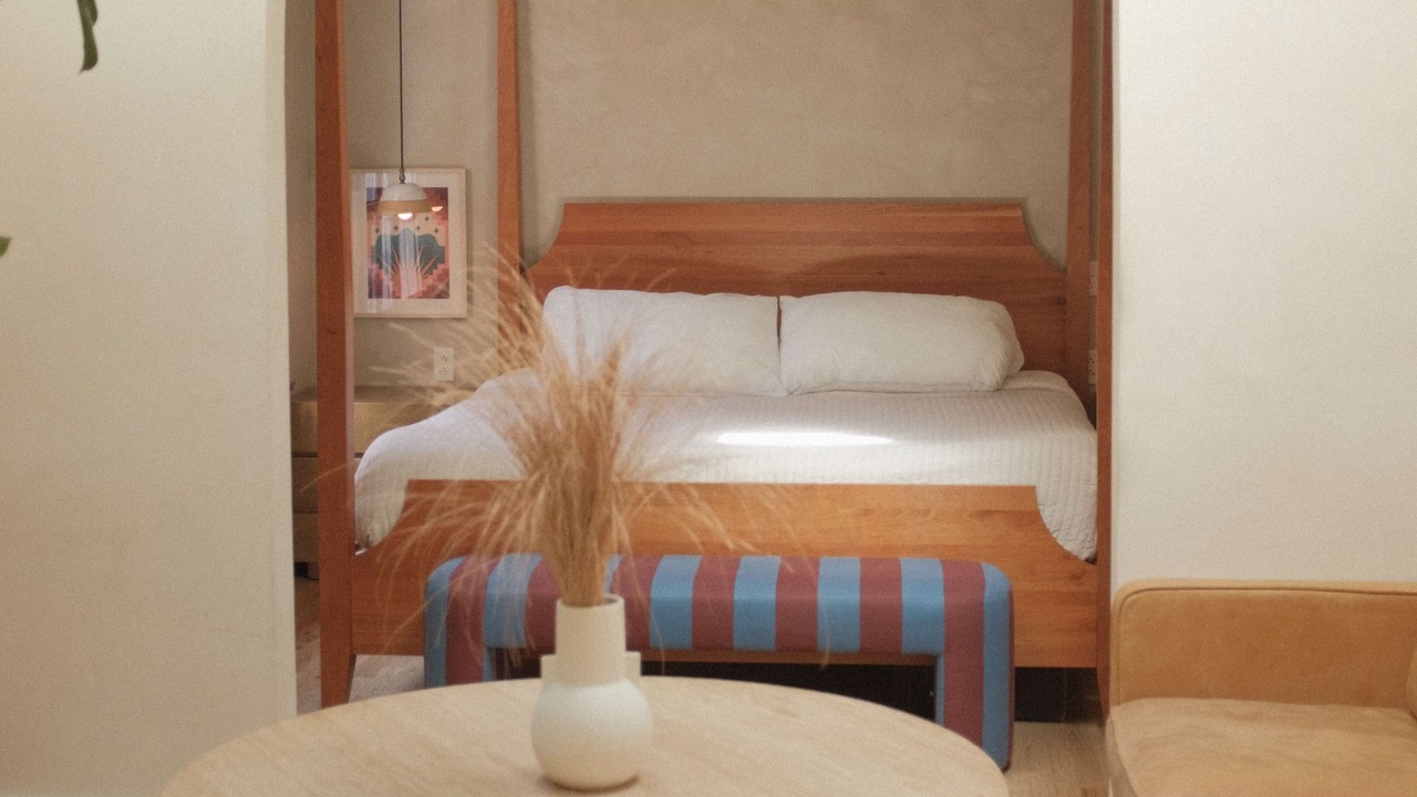 Photo of Bedroom in Crossroads Arts District