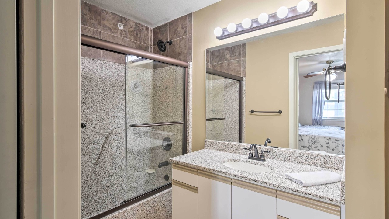 Photo of Bathroom in Branson