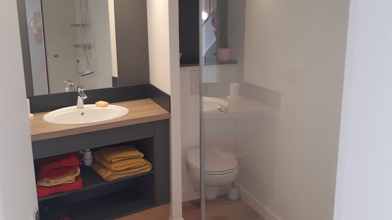 Photo of Bathroom in Saint-Vaast-la-Hougue