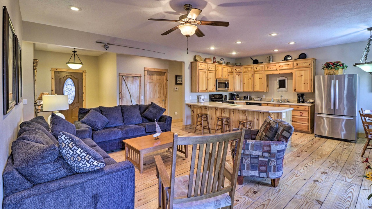 Photo of Livingroom in Rogers