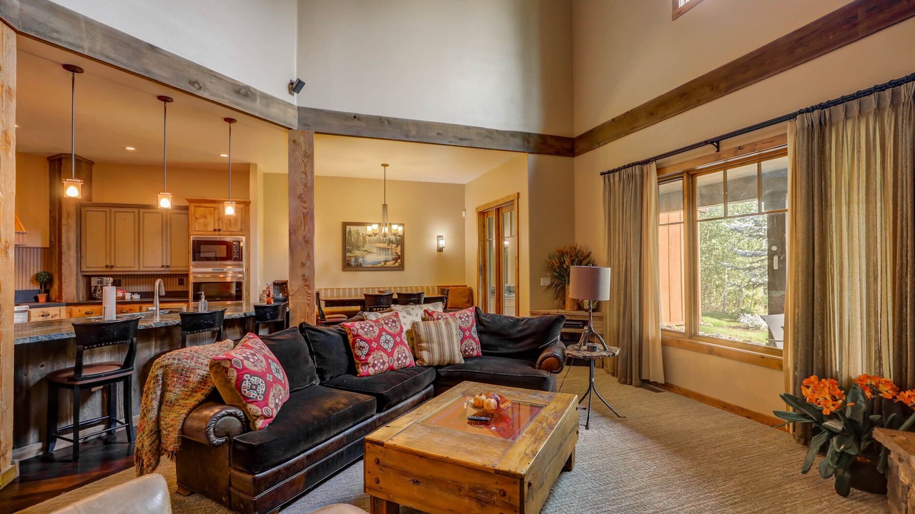 Photo of Livingroom in McCall