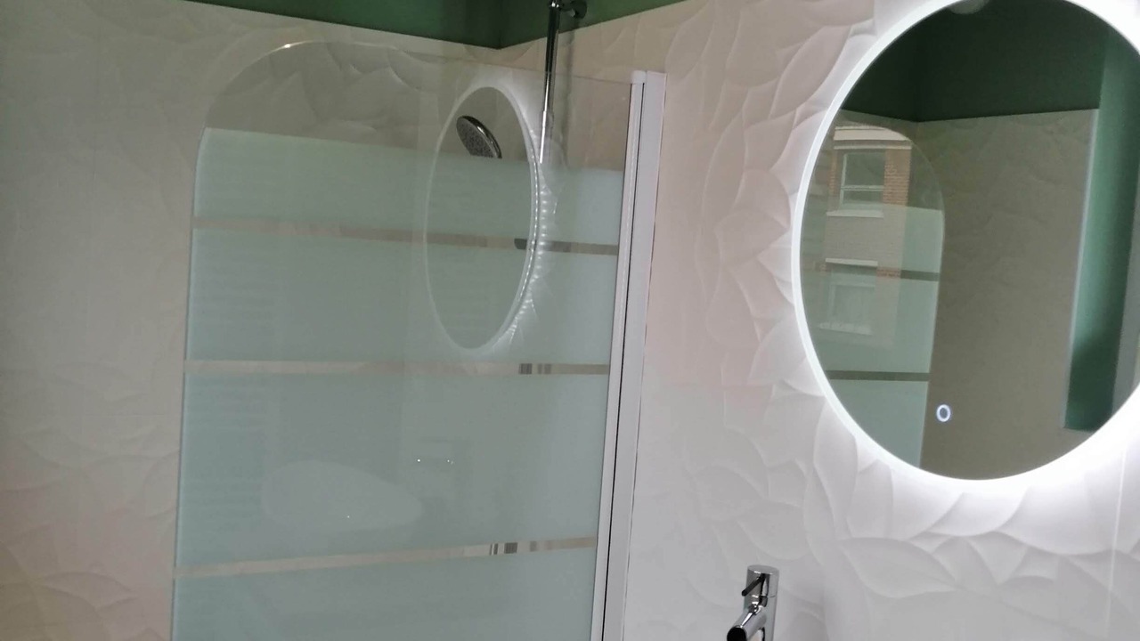 Photo of Bathroom in Bethune