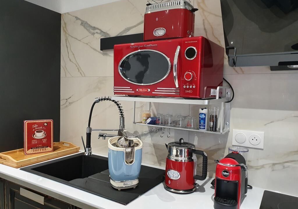 Photo of Kitchen in Saint-Genis-Laval