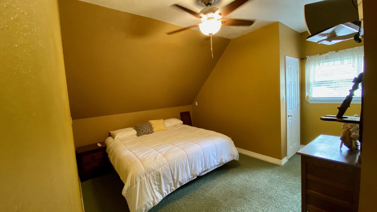 Photo of Bedroom in Hillister