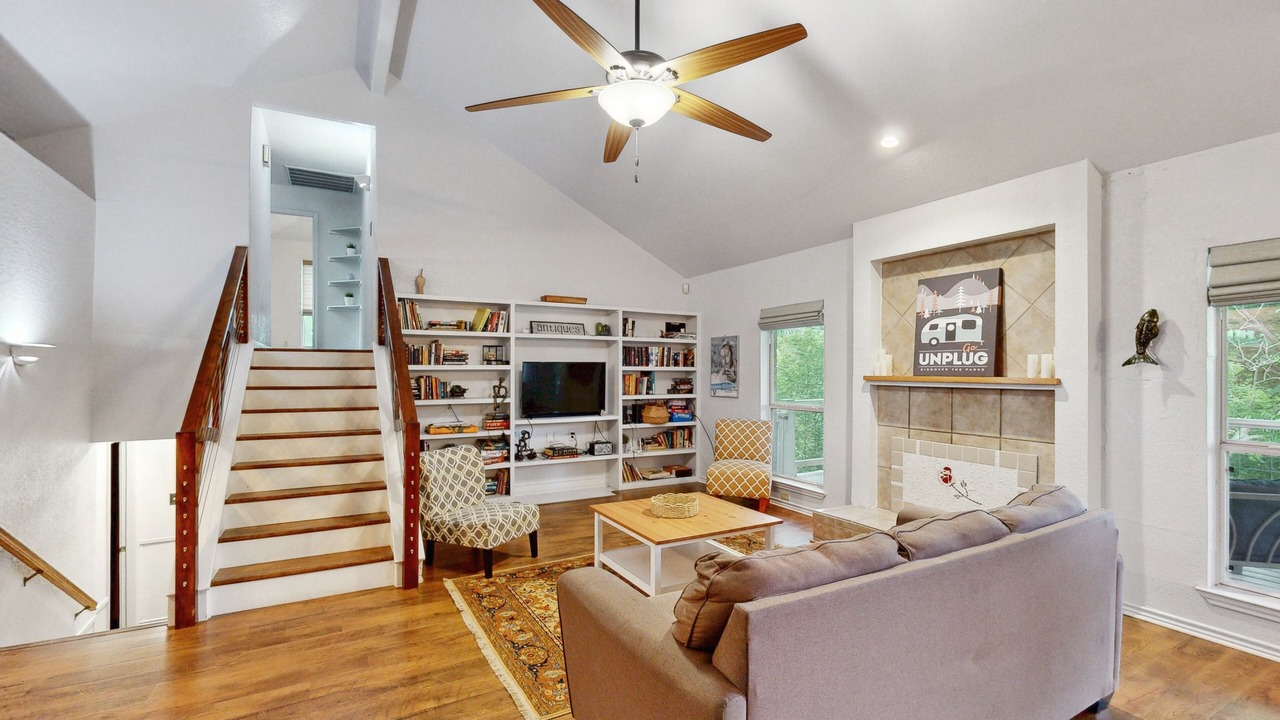 Photo of Livingroom in Seguin