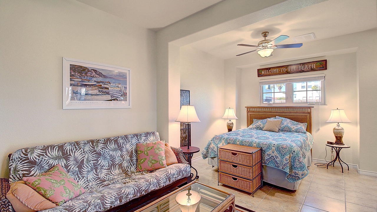 Photo of Bedroom in Port Aransas