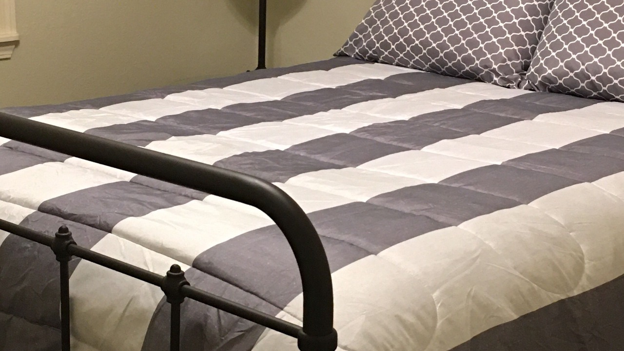Photo of Bedroom in Mountain View