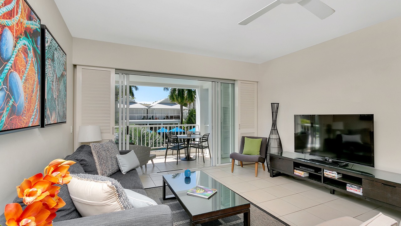 Photo of Livingroom in Palm Cove