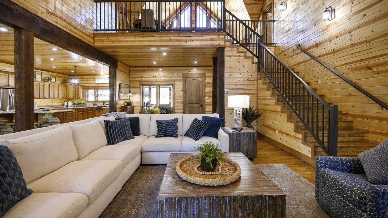 Photo of Livingroom in Broken Bow