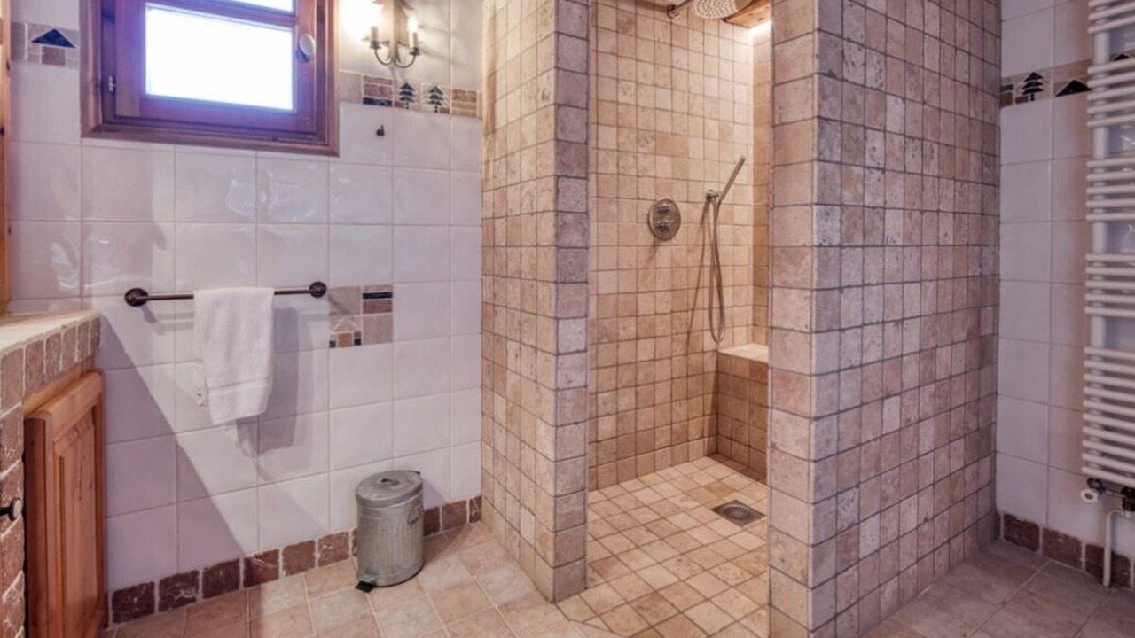 Photo of Bathroom in Tignes le Lac