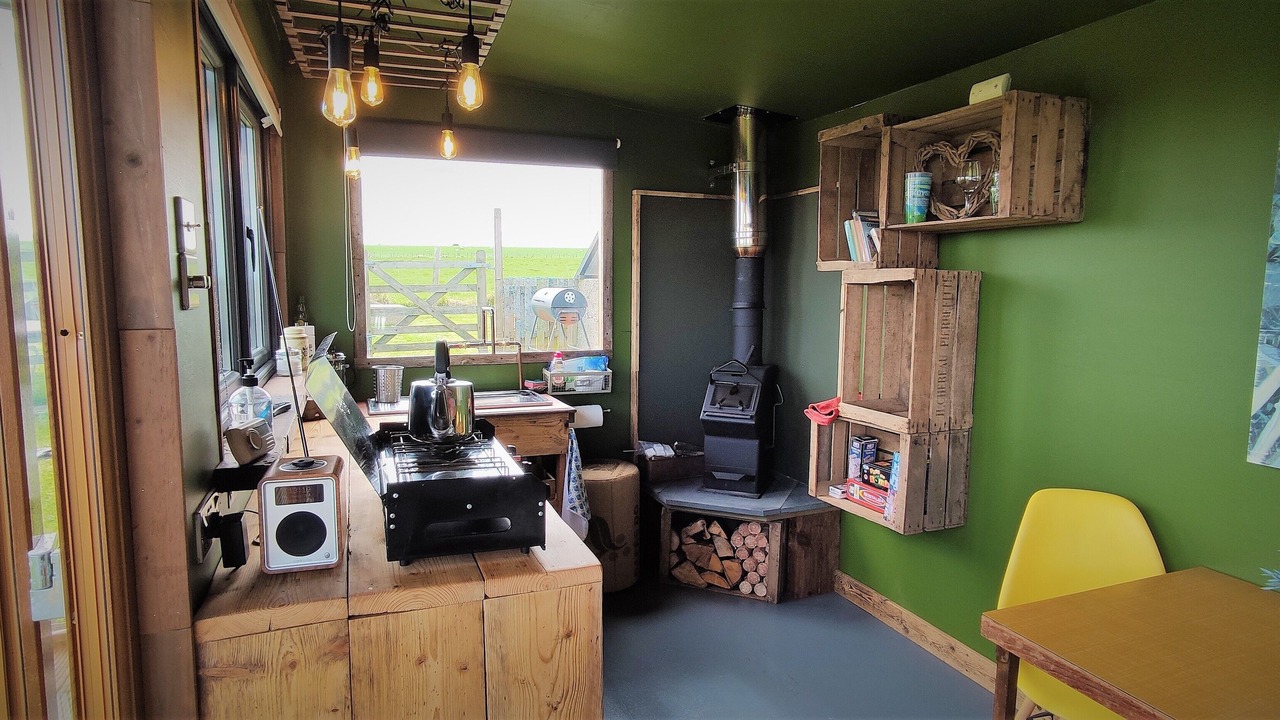 Photo of Others in Treator