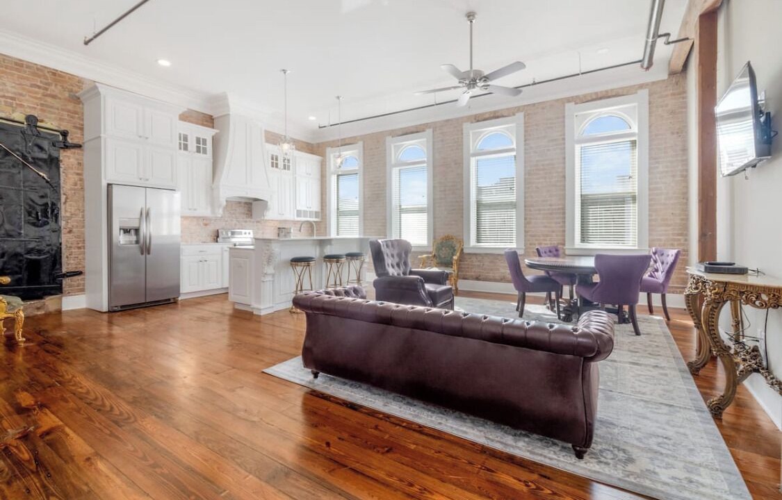 Photo of Livingroom in Crowley