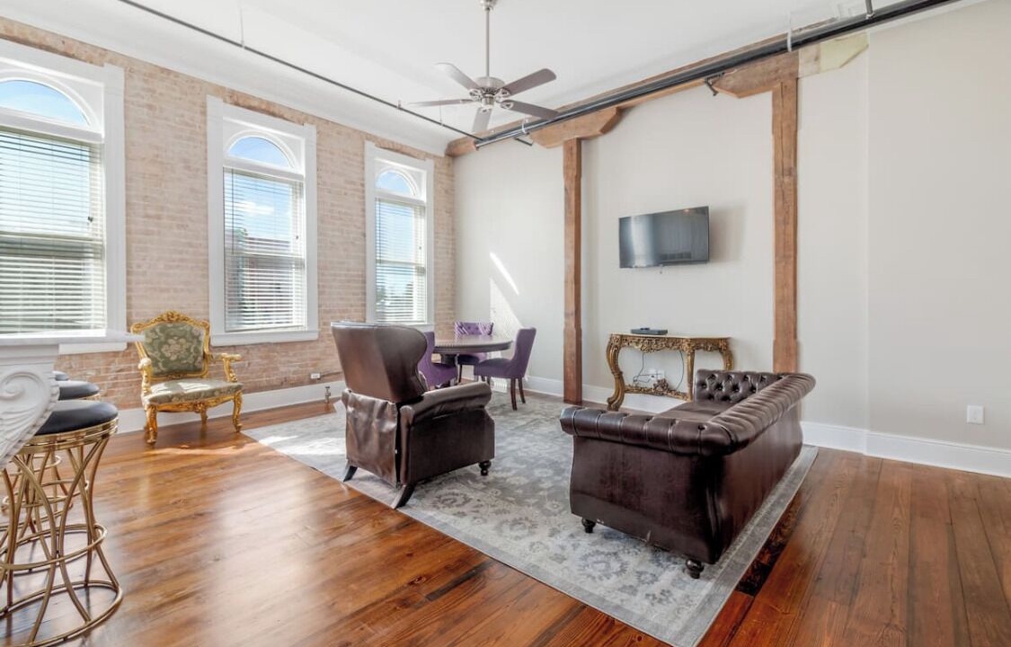 Photo of Livingroom in Crowley