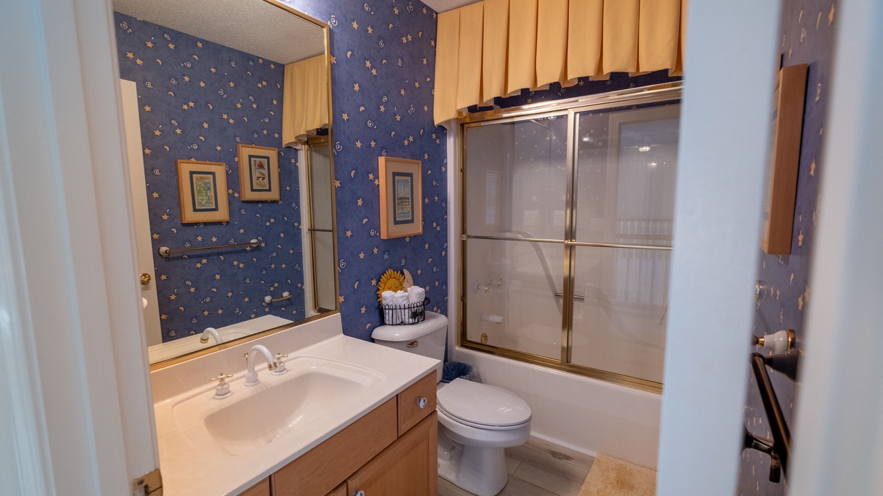 Photo of Bedroom in Sunset Beach