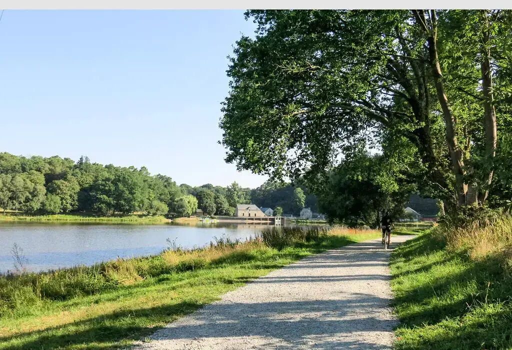 Photo of Others in Pluherlin