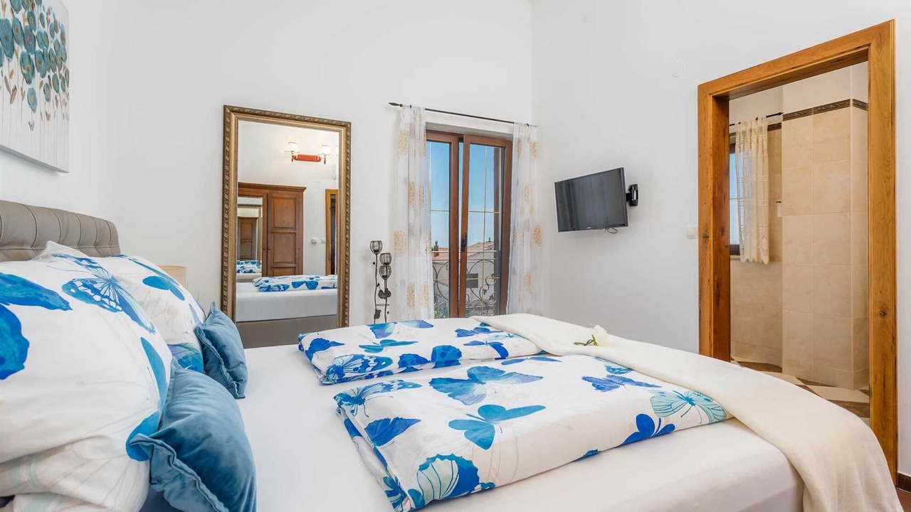 Photo of Bedroom in Kras