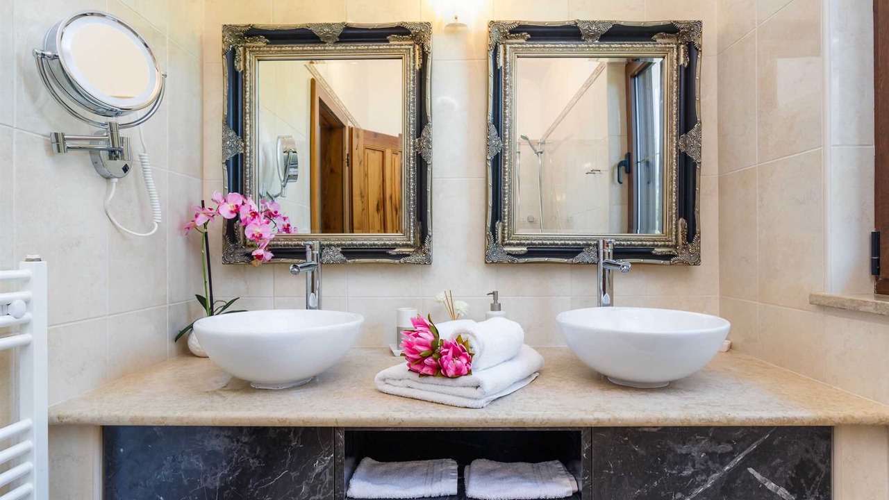 Photo of Bathroom in Kras