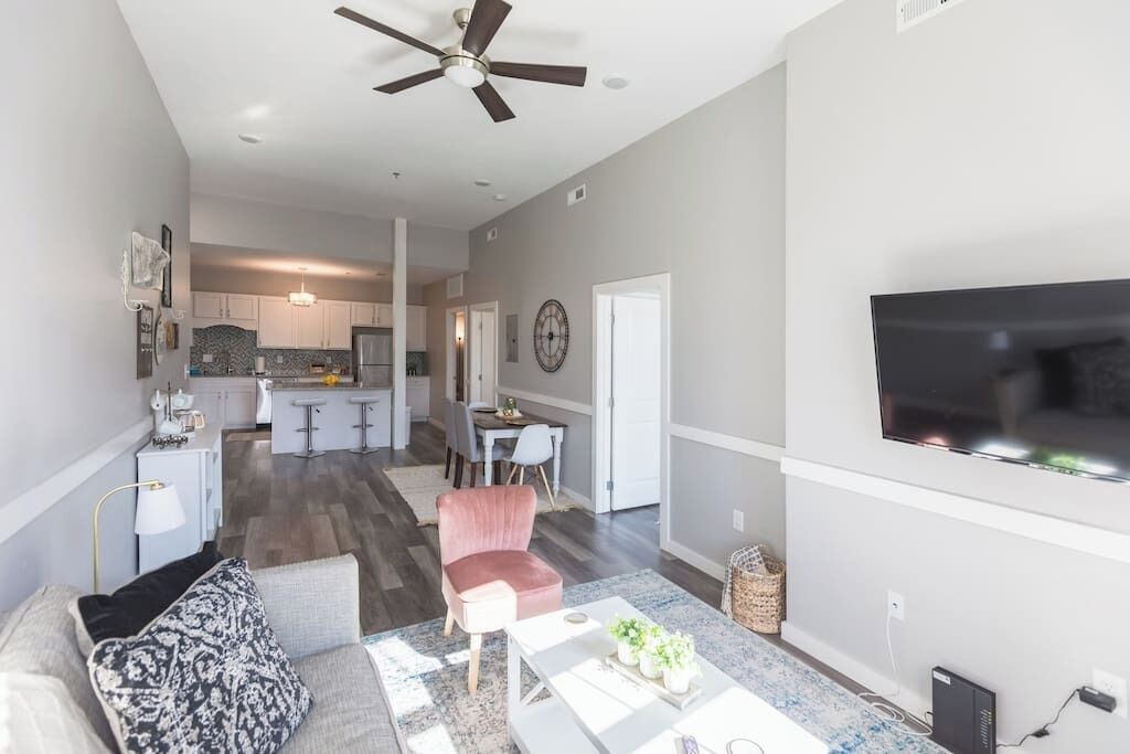 Photo of Livingroom in Johnson City