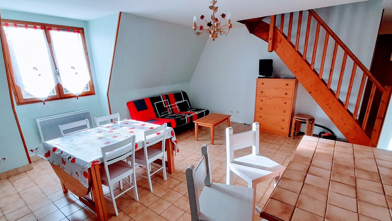 Photo of Others in Anzeme