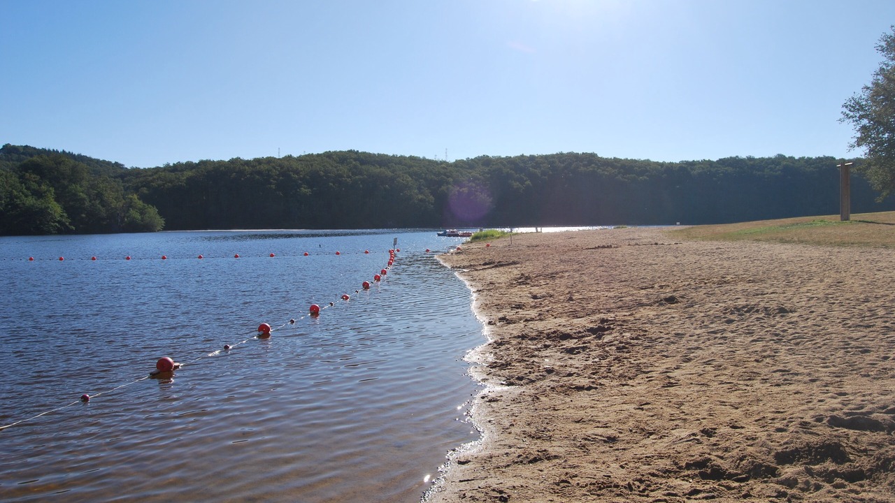 Photo of Others in Anzeme