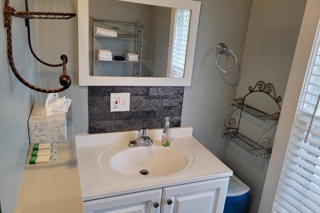 Photo of Bathroom in Maxwell