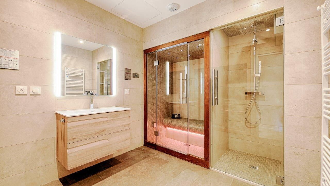 Photo of Bathroom in Audrieu