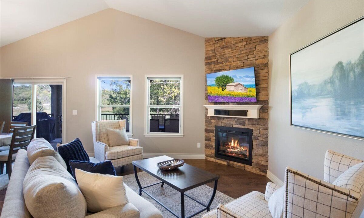 Photo of Livingroom in Camdenton