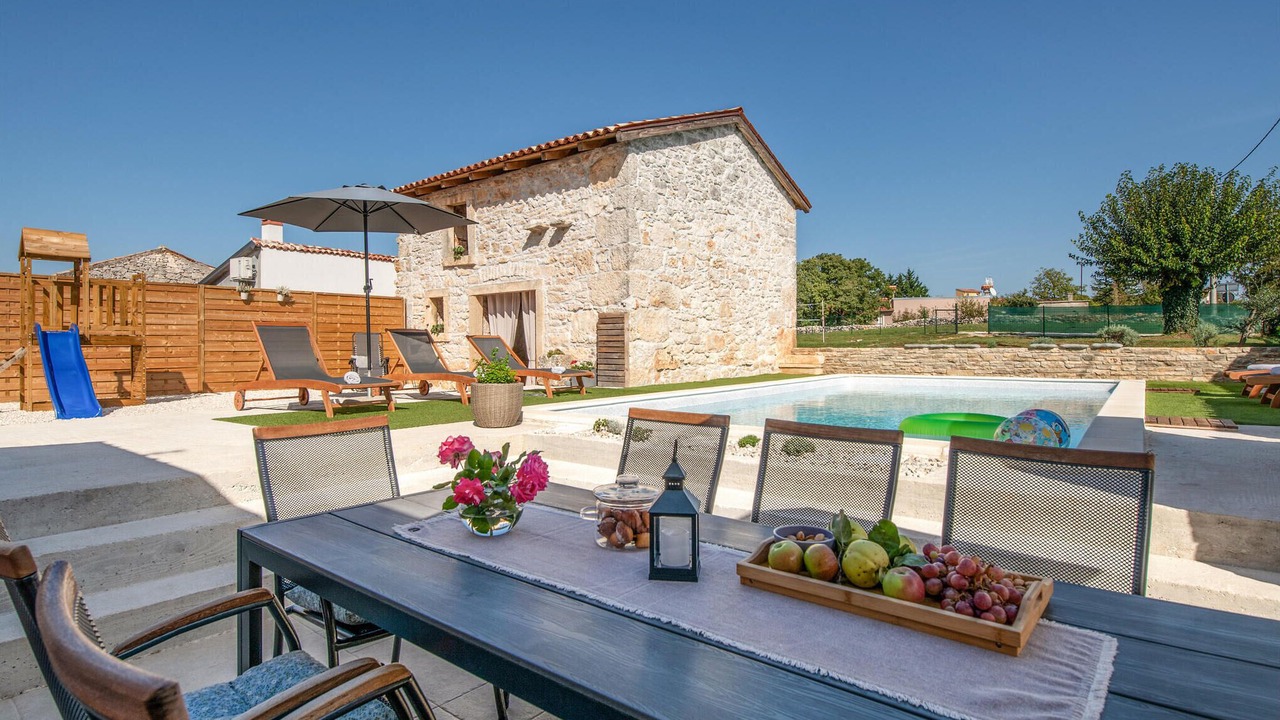 Photo of Outdoor in Cokuni