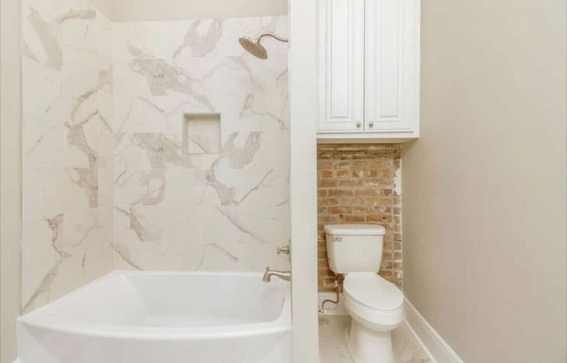 Photo of Bathroom in Crowley