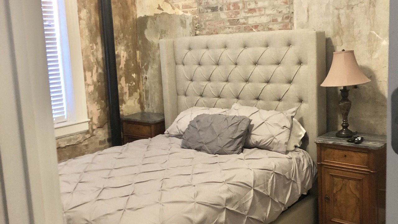 Photo of Bedroom in Crowley