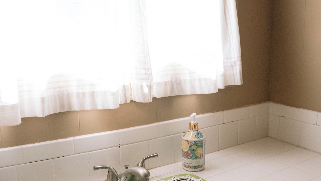 Photo of Bathroom in Pangburn