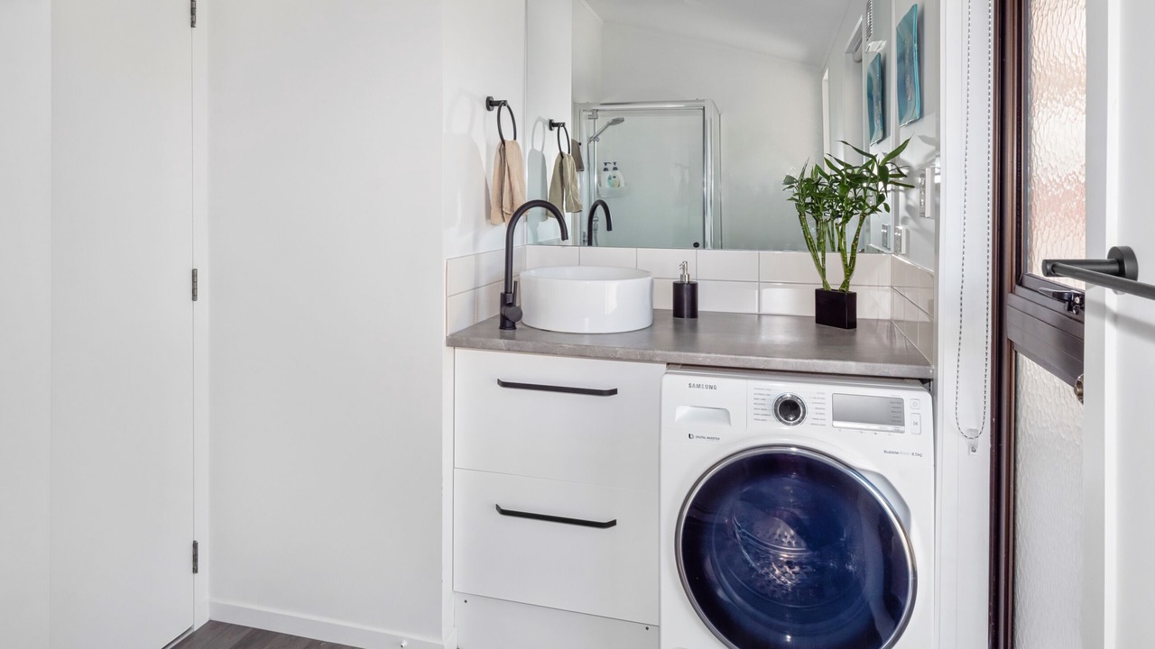 Photo of Bathroom in Papamoa Beach