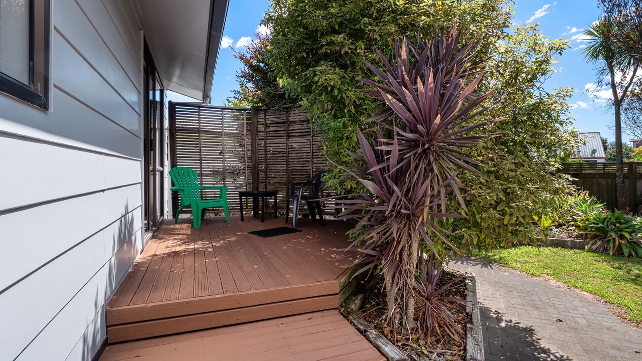 Photo of Patio Balcony in Papamoa Beach