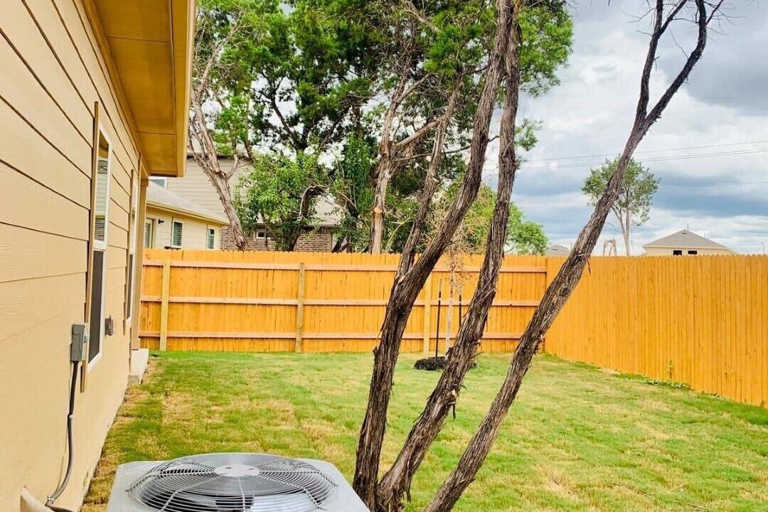 Photo of Outdoor in McNeil