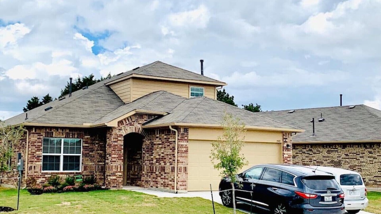Photo of Outdoor in McNeil