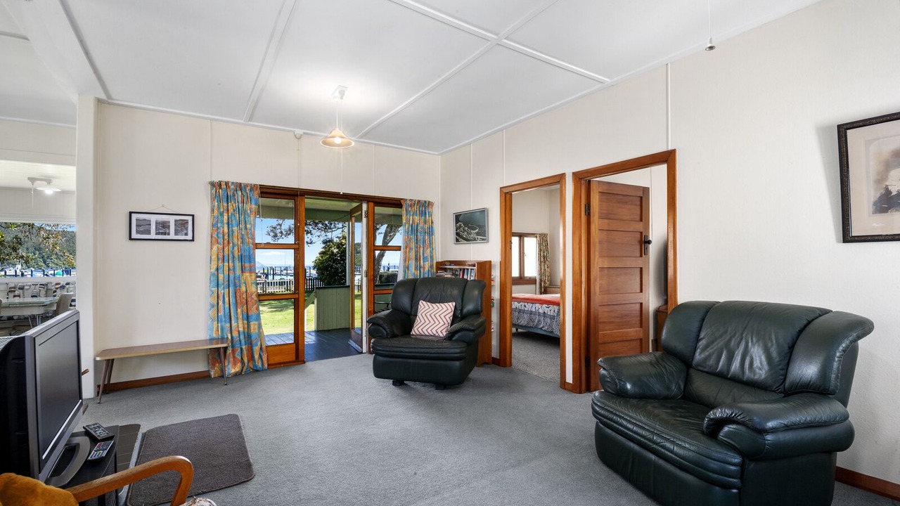 Photo of Livingroom in Motuoapa