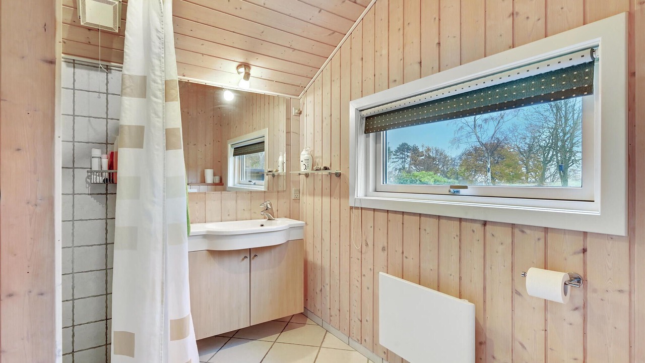 Photo of Bathroom in Martofte