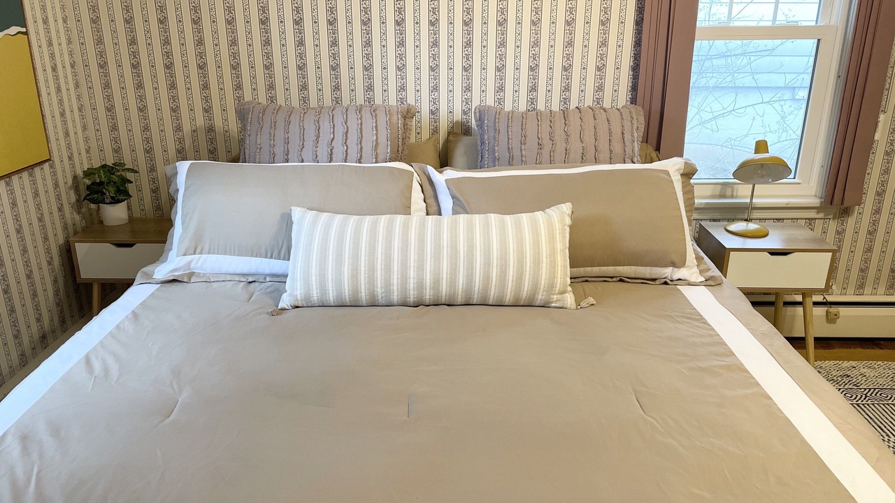 Photo of Bedroom in Derrick City