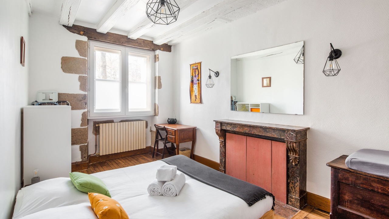 Photo of Bedroom in Richebourg - Saint-Clement