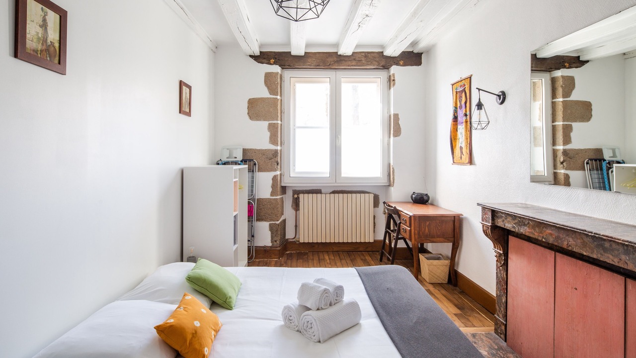 Photo of Bedroom in Richebourg - Saint-Clement