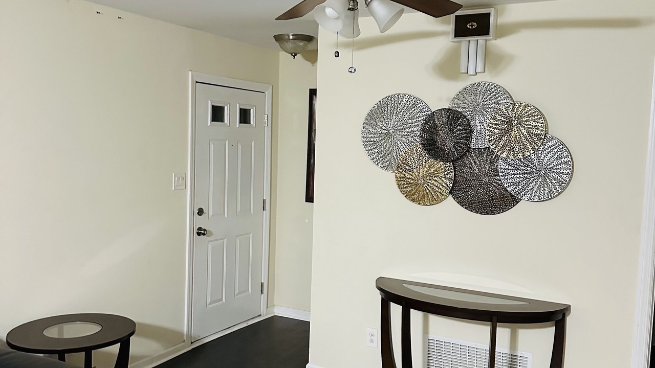 Photo of Livingroom in Savannah