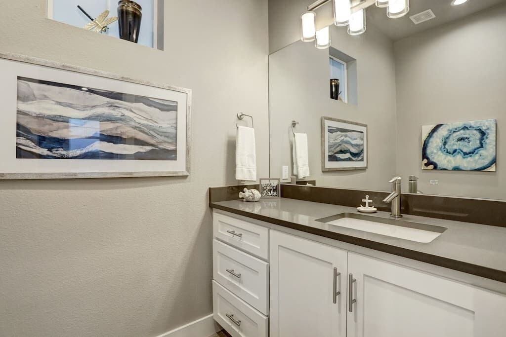 Photo of Bathroom in Kingsland