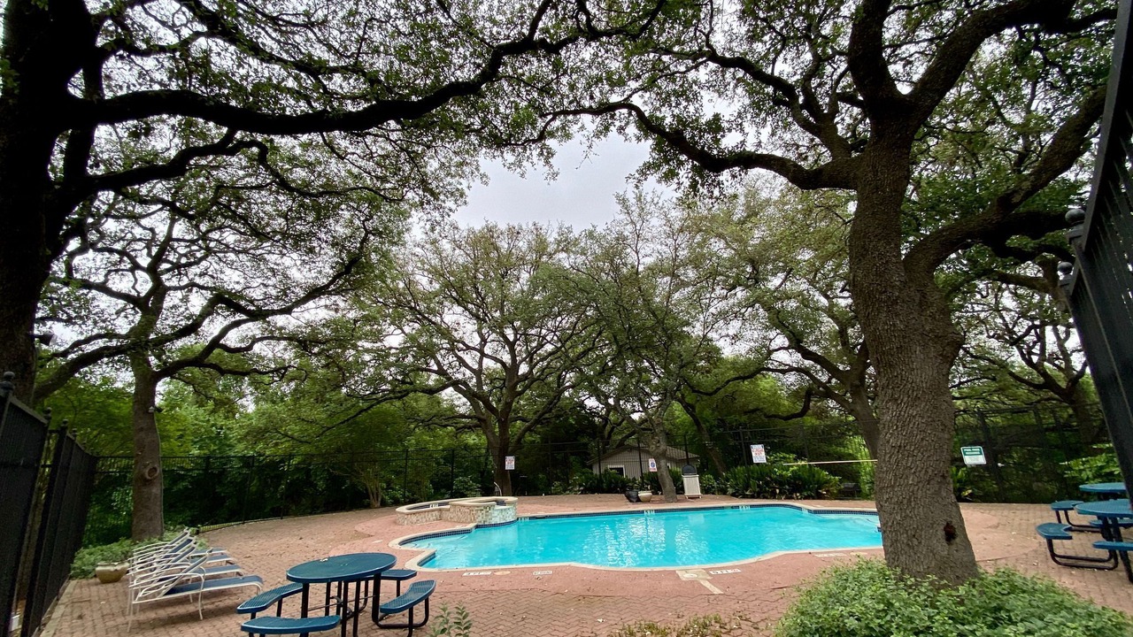 Photo of Outdoor in Village At Walnut Creek