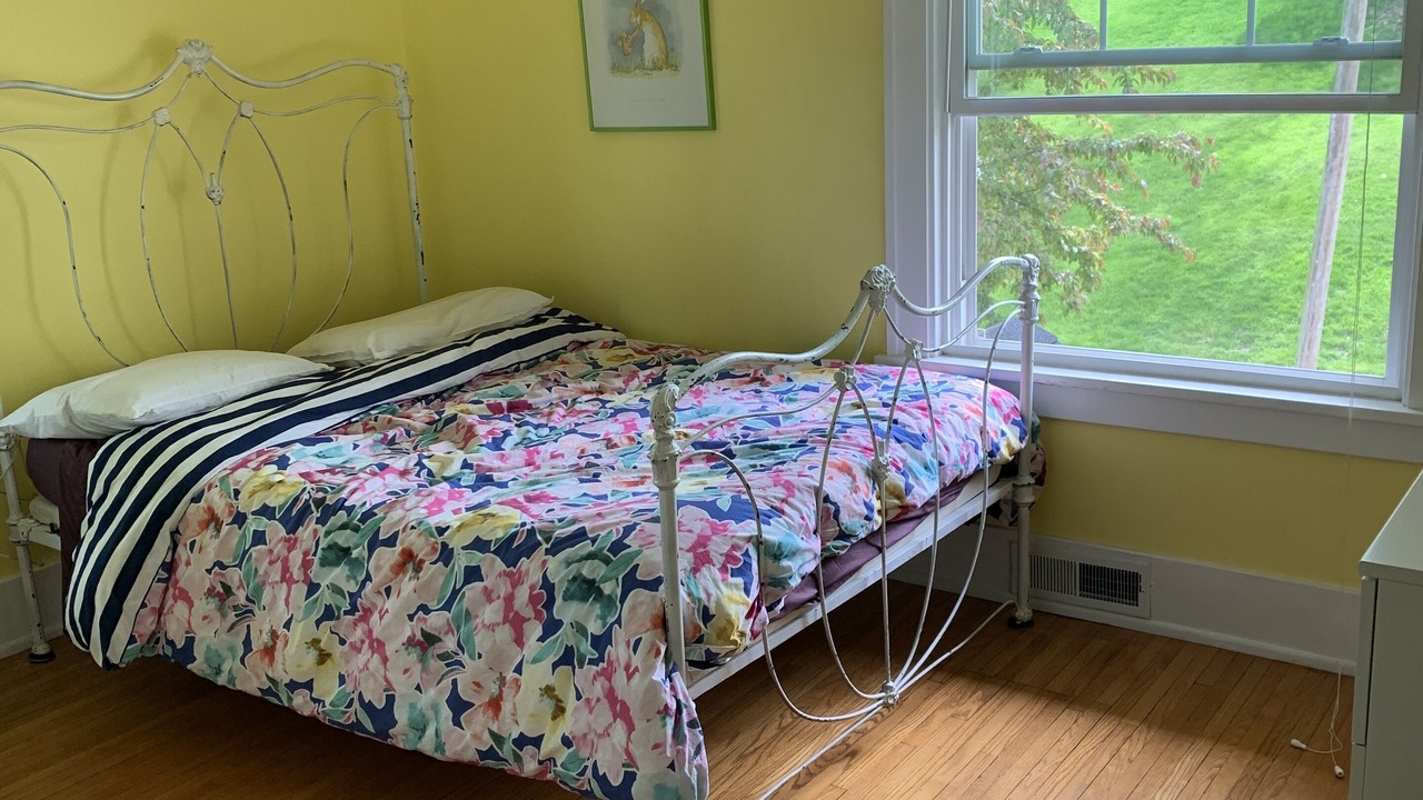 Photo of Bedroom in Davenport