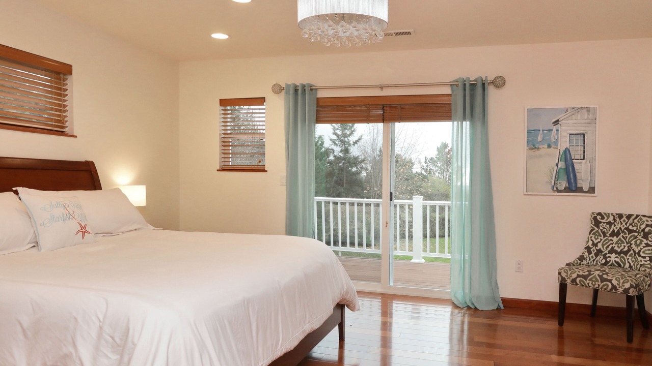 Photo of Bedroom in Langley